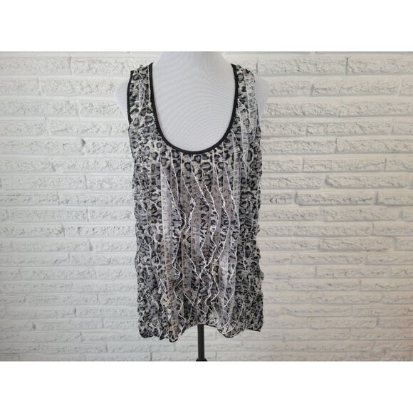 Cato Womens Top Extra Large XL Tank Gray Animal Print Pintuck Ruffle ANI33E - Picture 1 of 7